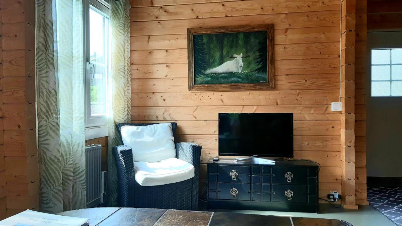 Froeya Timber Cottage アルビカ エクステリア 写真